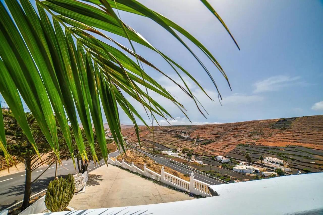 Las Nieves Suites Тегисе Экстерьер фото
